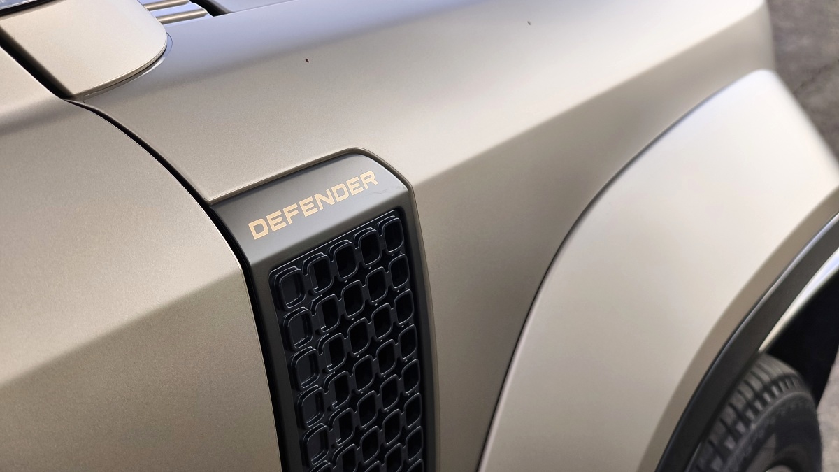 defender-octa-2025-13