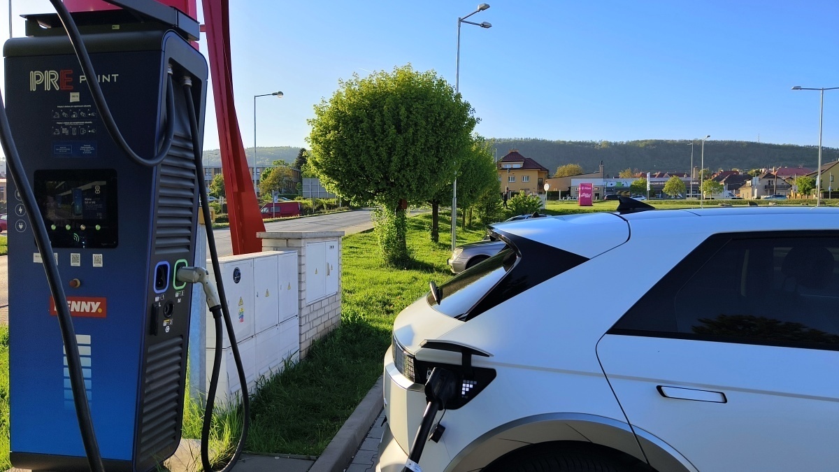 hyundai-ioniq-5-facelift-2025-36