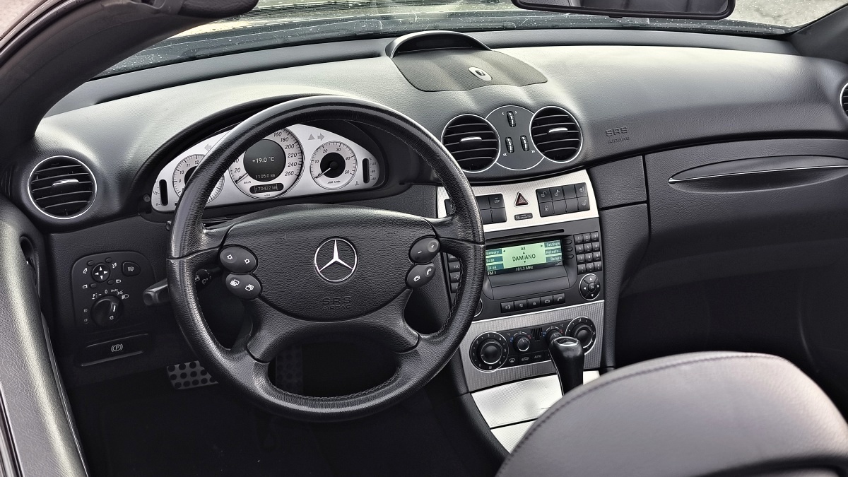 mercedes-benz-clk-a209-19