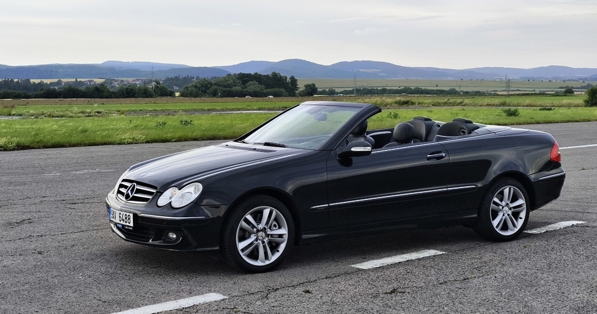 mercedes-benz-clk-a209-3