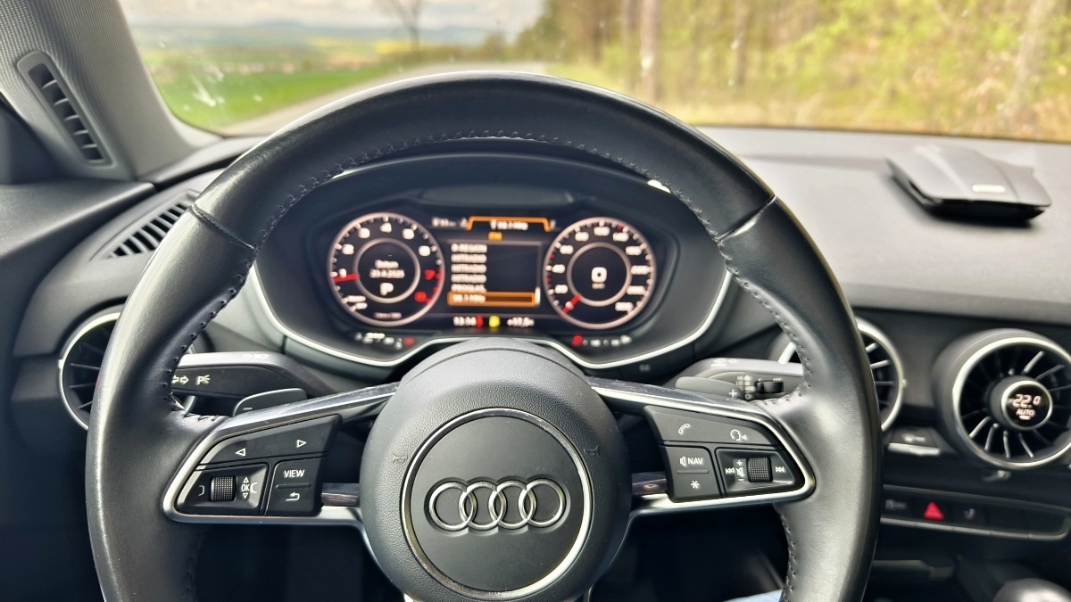 audi-tt-coupe-24