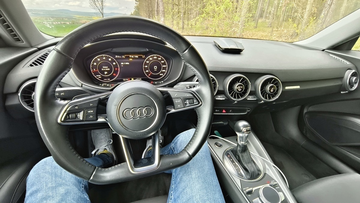 audi-tt-coupe-25