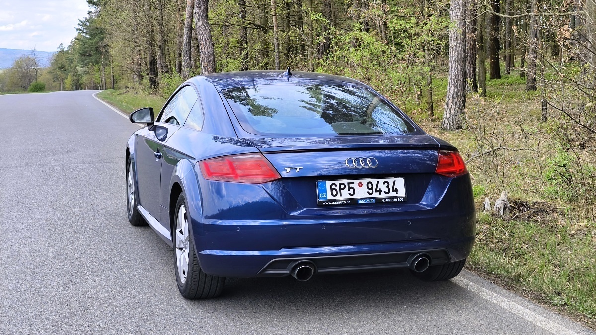 audi-tt-coupe-8