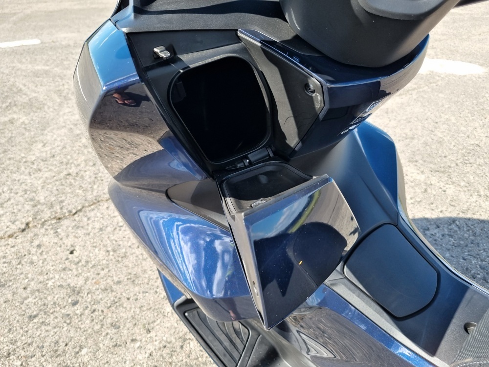 honda-pcx-2025-10
