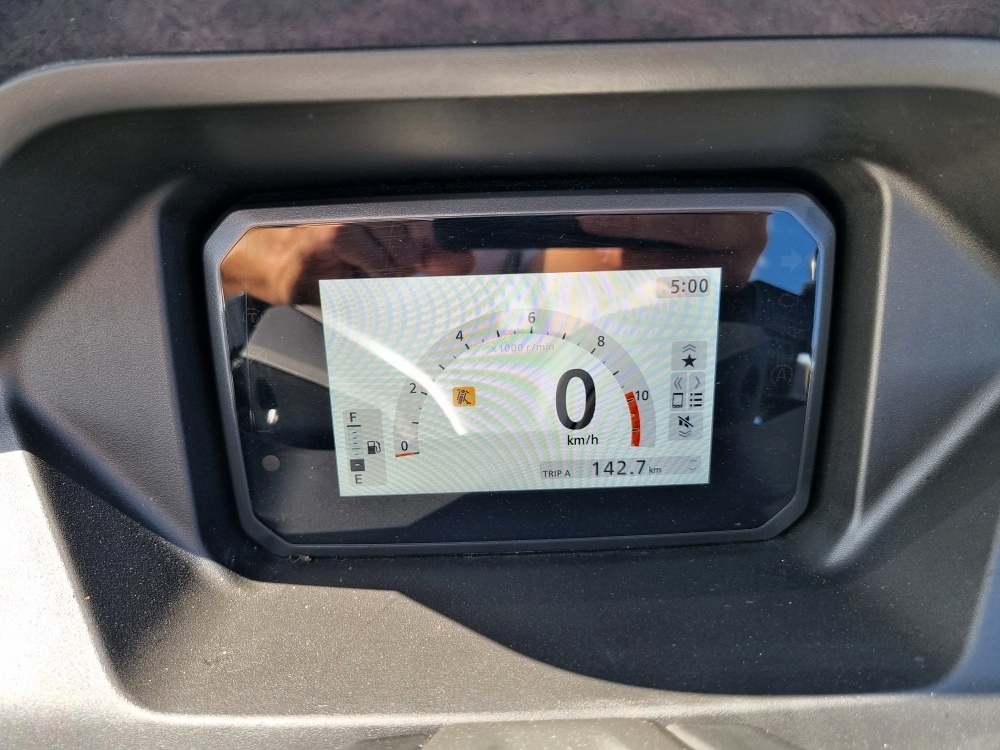 honda-pcx-2025-5