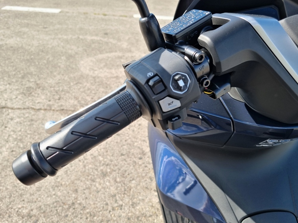 honda-pcx-2025-6