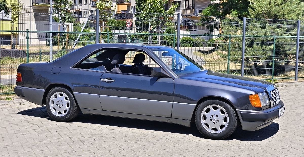 mercedes-benz-e-coupe-c124-20