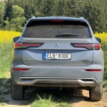 mitsubishi-outlander-phev-2025-10
