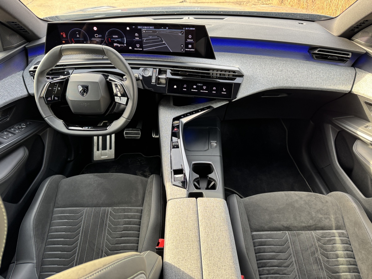 peugeot-5008-2025-17