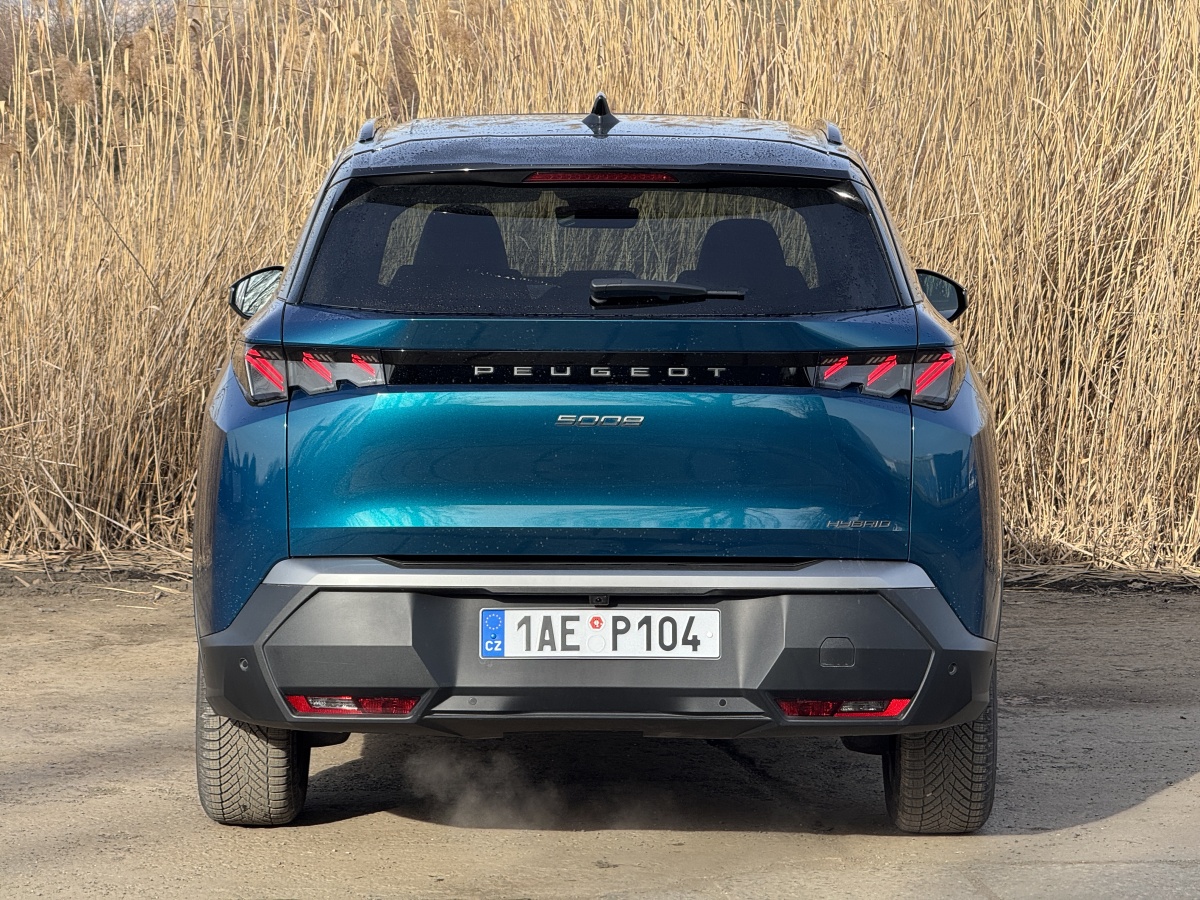 peugeot-5008-2025-3