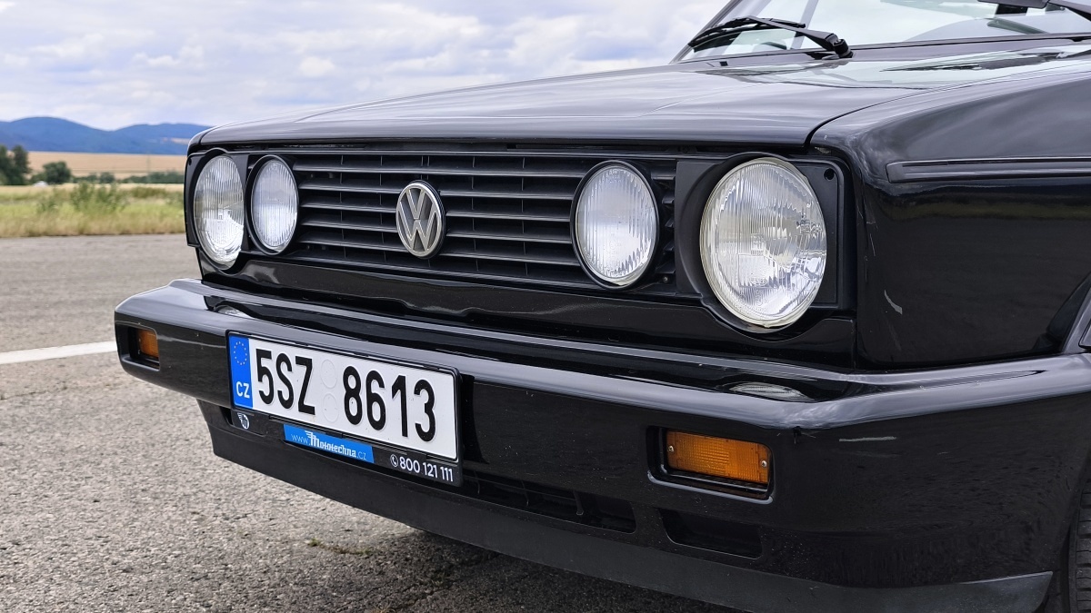 volkswagen-golf-mki-cabriolet-24