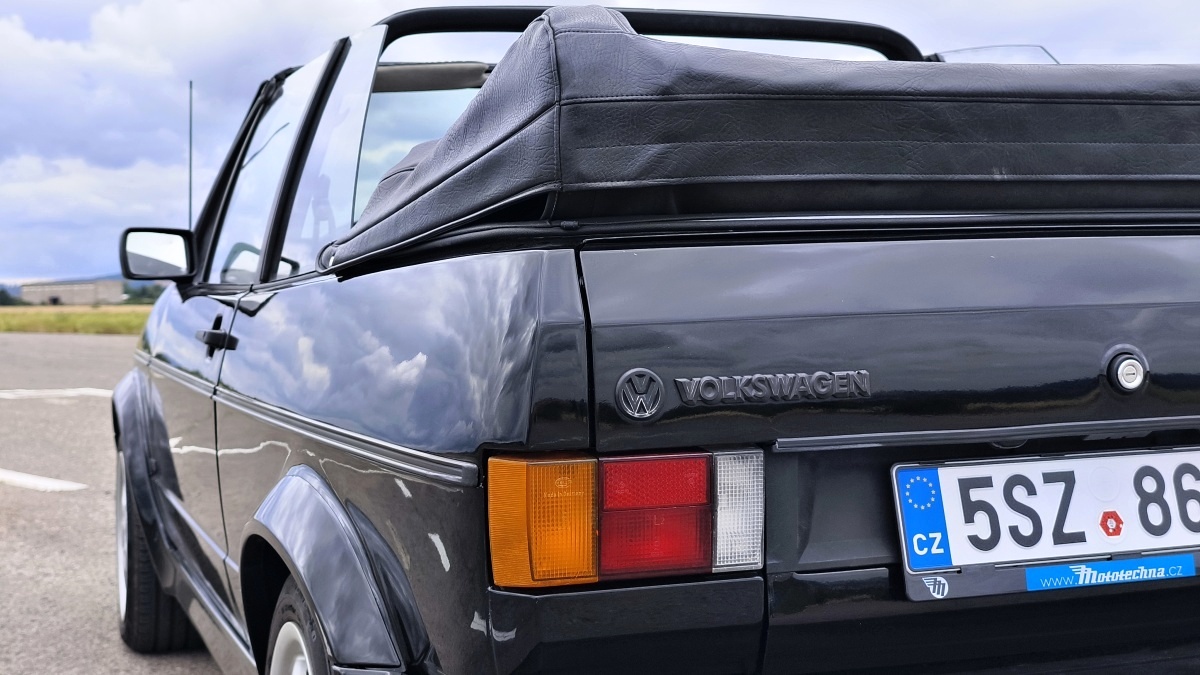 volkswagen-golf-mki-cabriolet-27