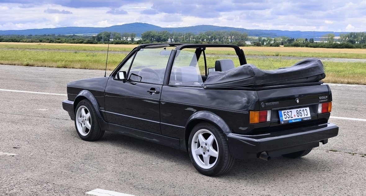 volkswagen-golf-mki-cabriolet-9