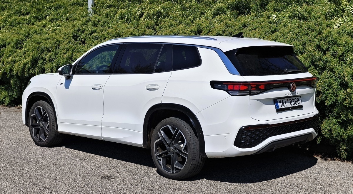 volkswagen-tayron-2025-13
