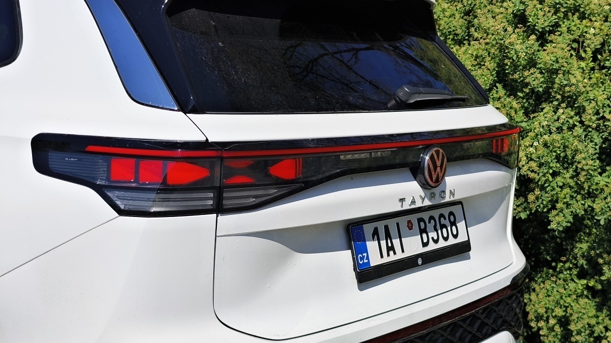 volkswagen-tayron-2025-18