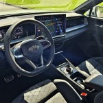 volkswagen-tayron-2025-25