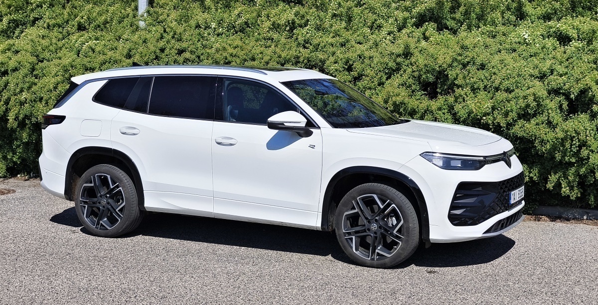 volkswagen-tayron-2025-5