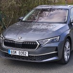 skoda-octavia-kombi-130-let-2025-3
