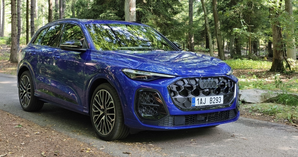 audi-sq5-2025-6