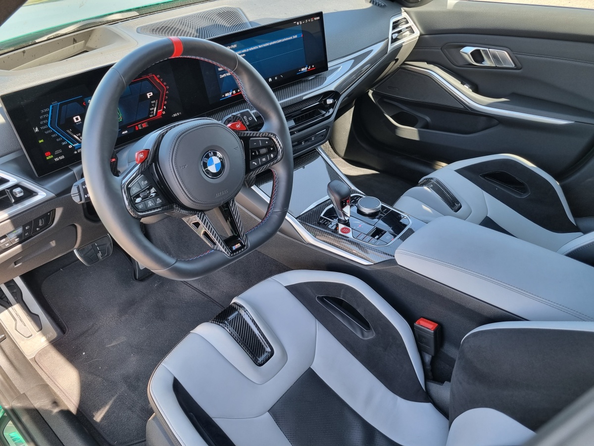 bmw-m3-touring-2025-18