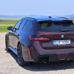 bmw-m5-touring-2025-18