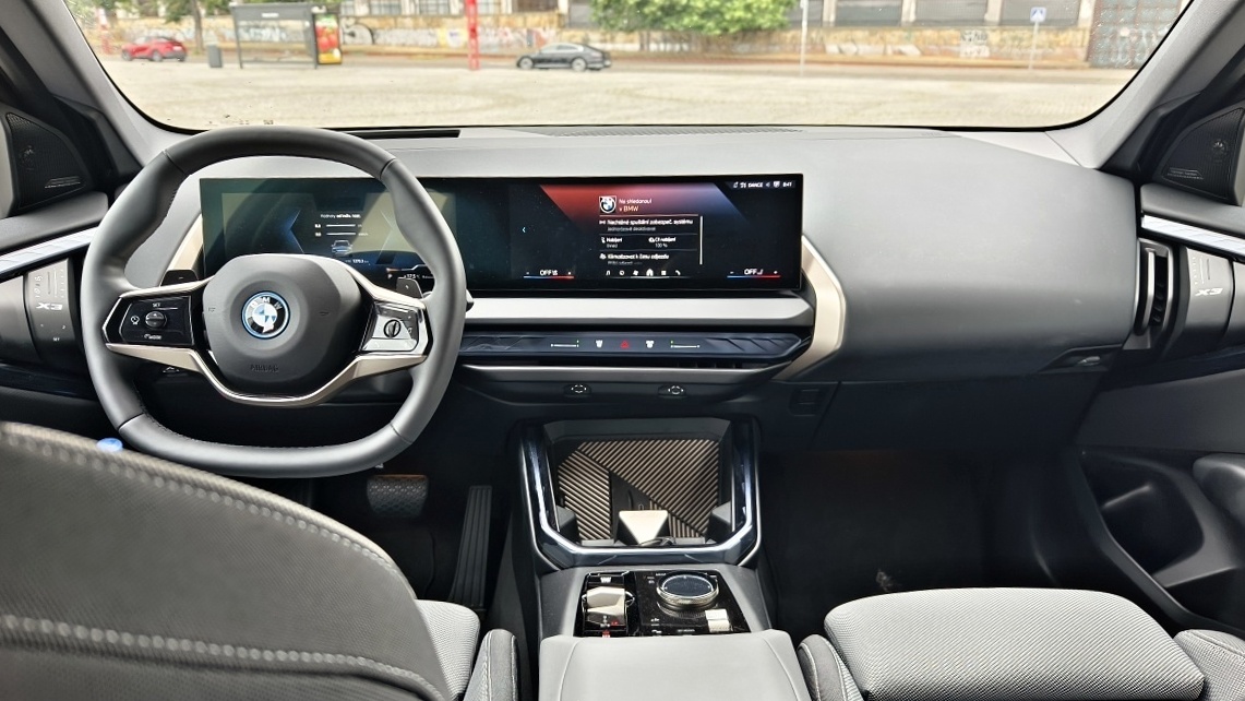 bmw-x3-2025-24