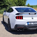 ford-mustang-dark-horse-2025-18
