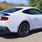 ford-mustang-dark-horse-2025-22