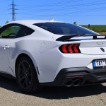 ford-mustang-dark-horse-2025-27