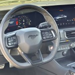 ford-mustang-dark-horse-2025-31