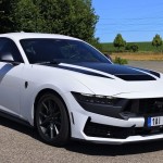 ford-mustang-dark-horse-2025-8
