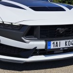 ford-mustang-dark-horse-2025-9