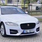 jaguar-xf-sportbrake-1