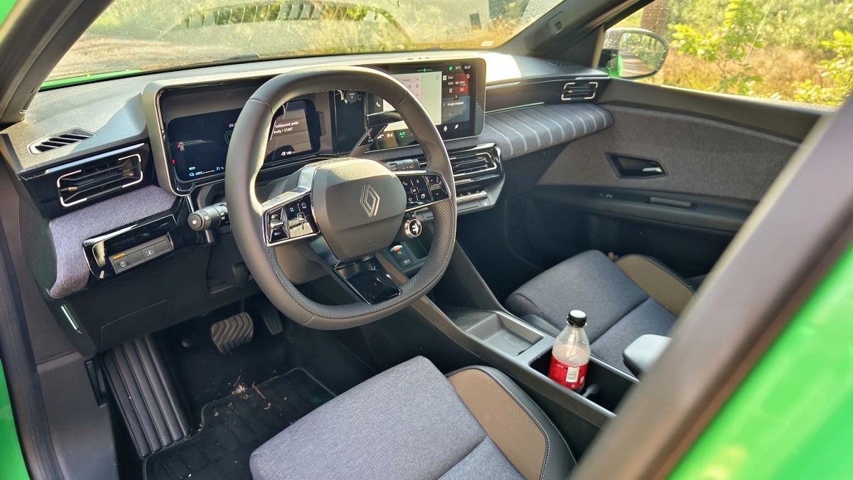 renault-5-2025-13