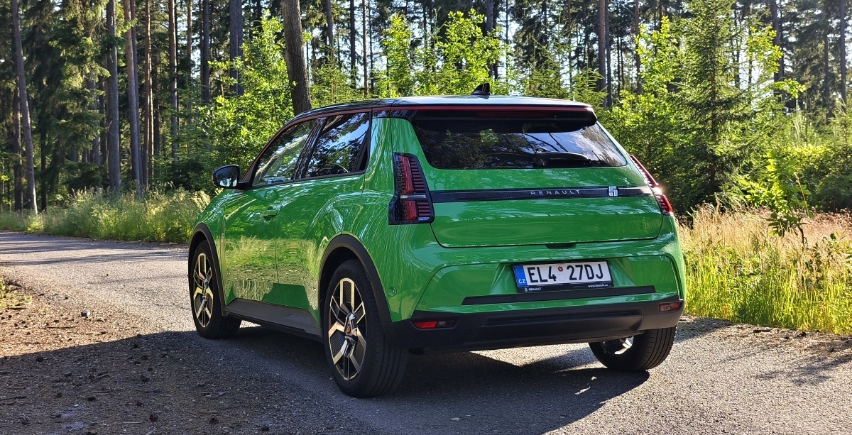 renault-5-2025-7