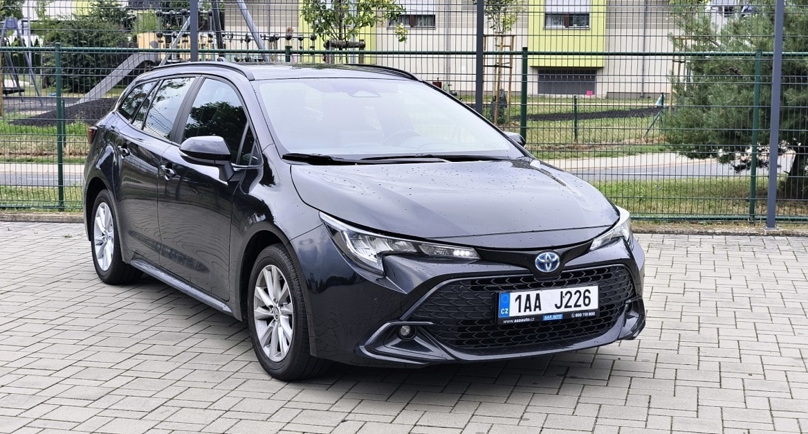 toyota-corolla-combi-2