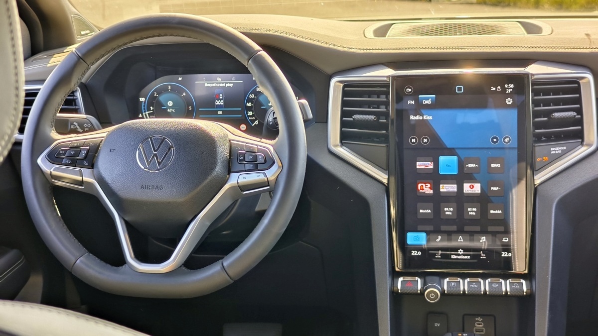 volkswagen-amarok-aventura-2025-47
