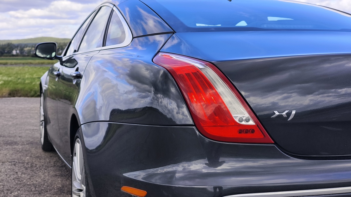 jaguar-xj-x351-37