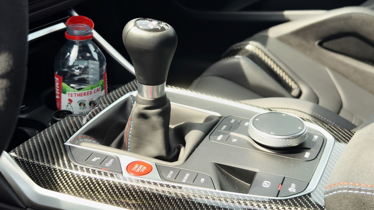 bmw-m2-lci-2025-23