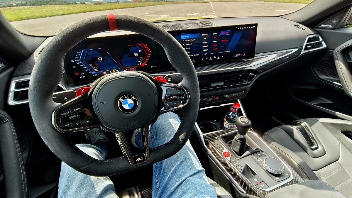 bmw-m2-lci-2025-27
