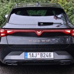 cupra-leon-sportstourer-2025-17