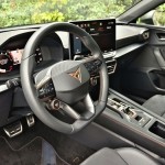 cupra-leon-sportstourer-2025-25