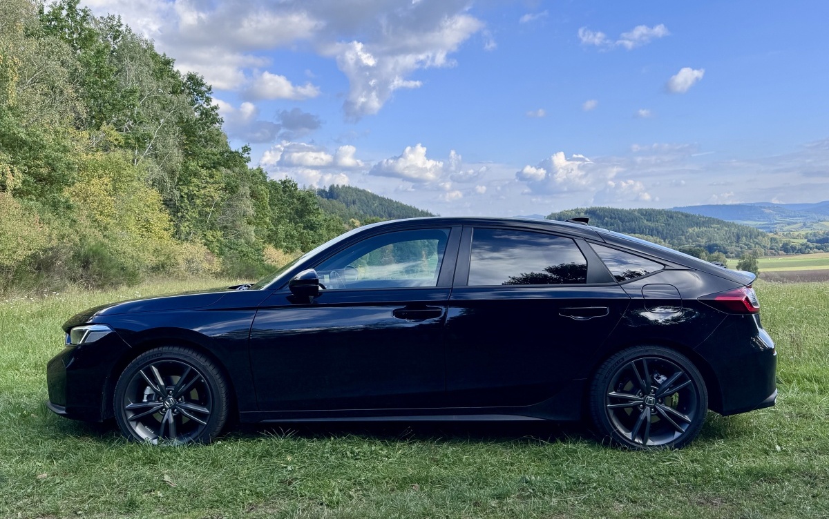 honda-civic-2025-facelift-10