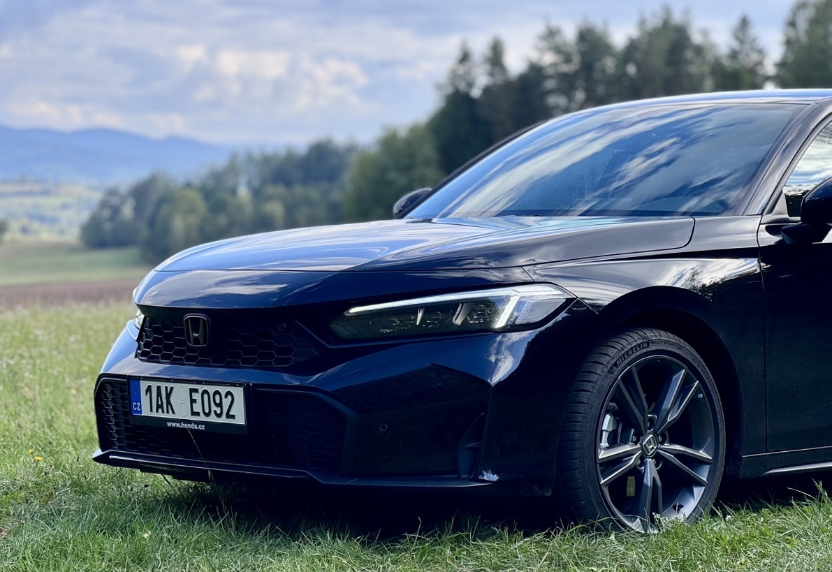 honda-civic-2025-facelift-8
