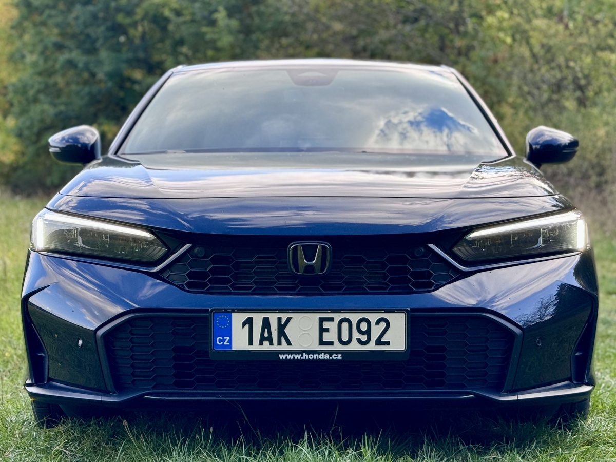 honda-civic-2025-facelift-9
