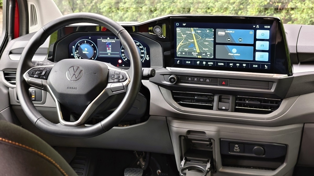 volkswagen-caravelle-panamericana-2025-24