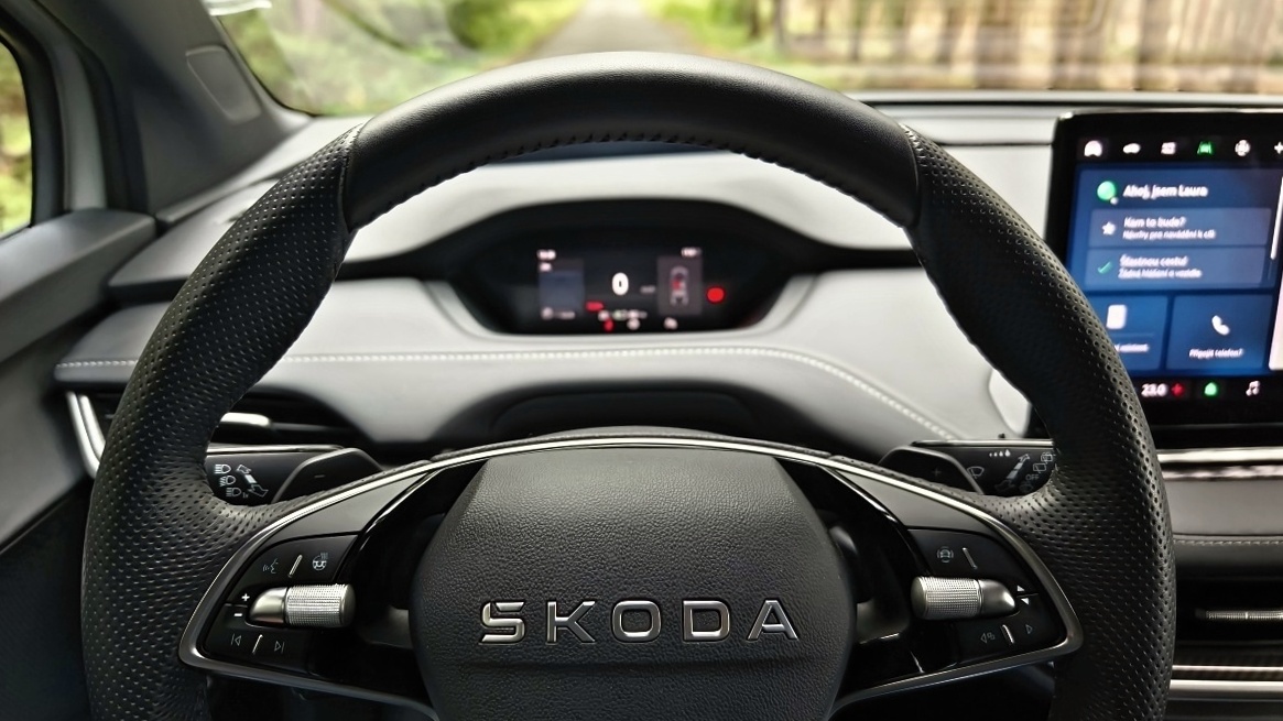 skoda-enyaq-suv-facelift-2025-35