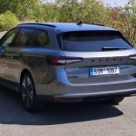 skoda-superb-spotline-2025-13