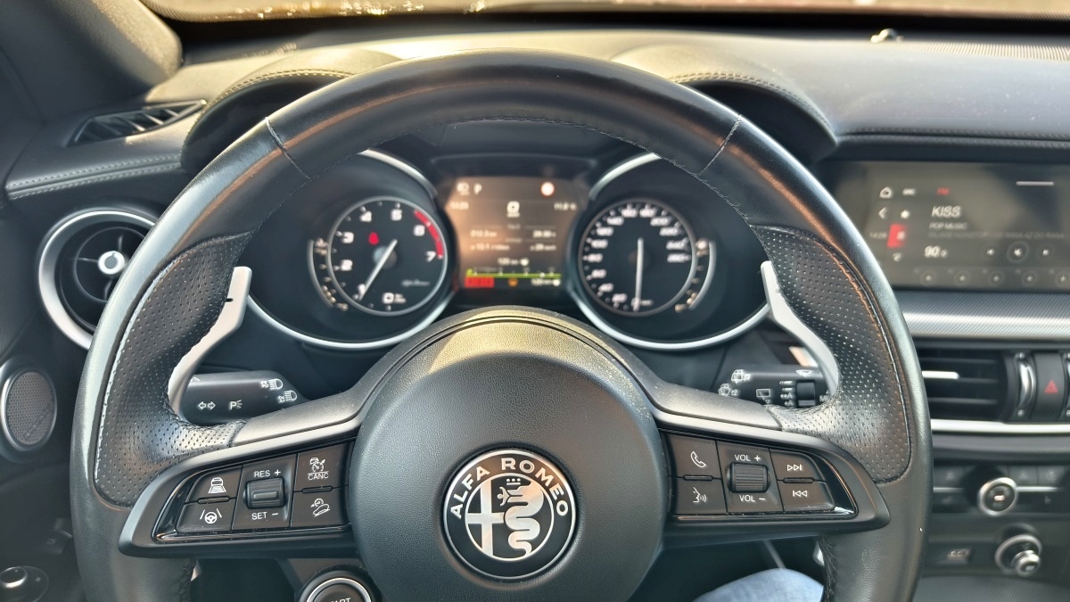 alfa-romeo-stelvio-veloce-27