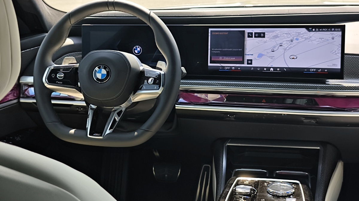 bmw-7-2025-28